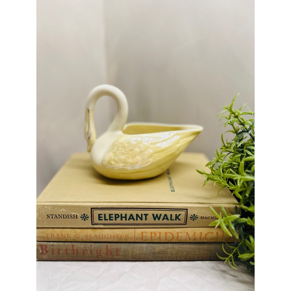 Vintage Belleek Porcelain Swan Planter Creamer Ivory Luster 6in Made in Ireland